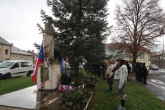 063ca5e8-46eb-445c-ab7a-22b74be63dc9